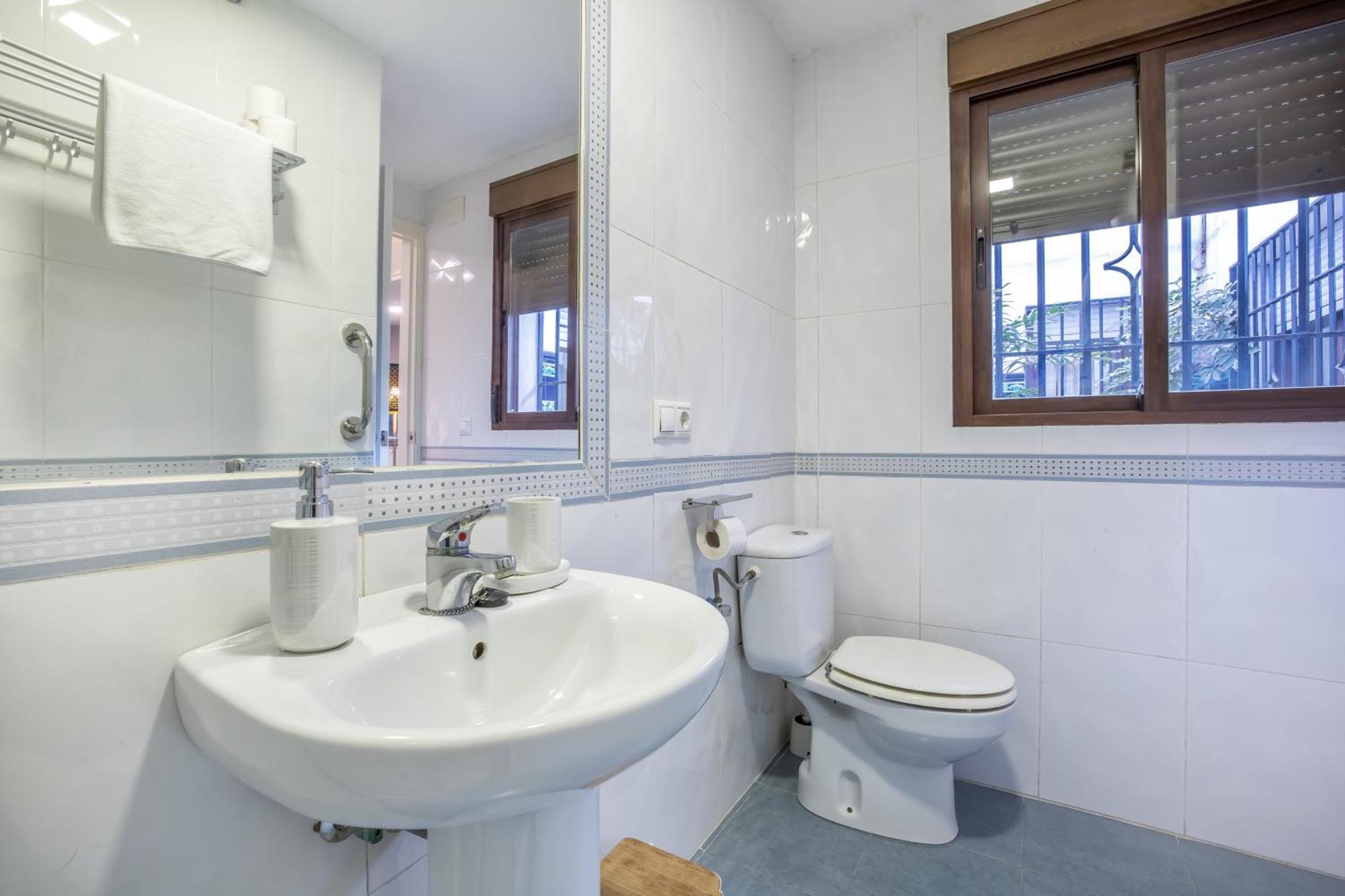 Encanto En La Juderia: Apartamento Con Patio Кордова Екстер'єр фото